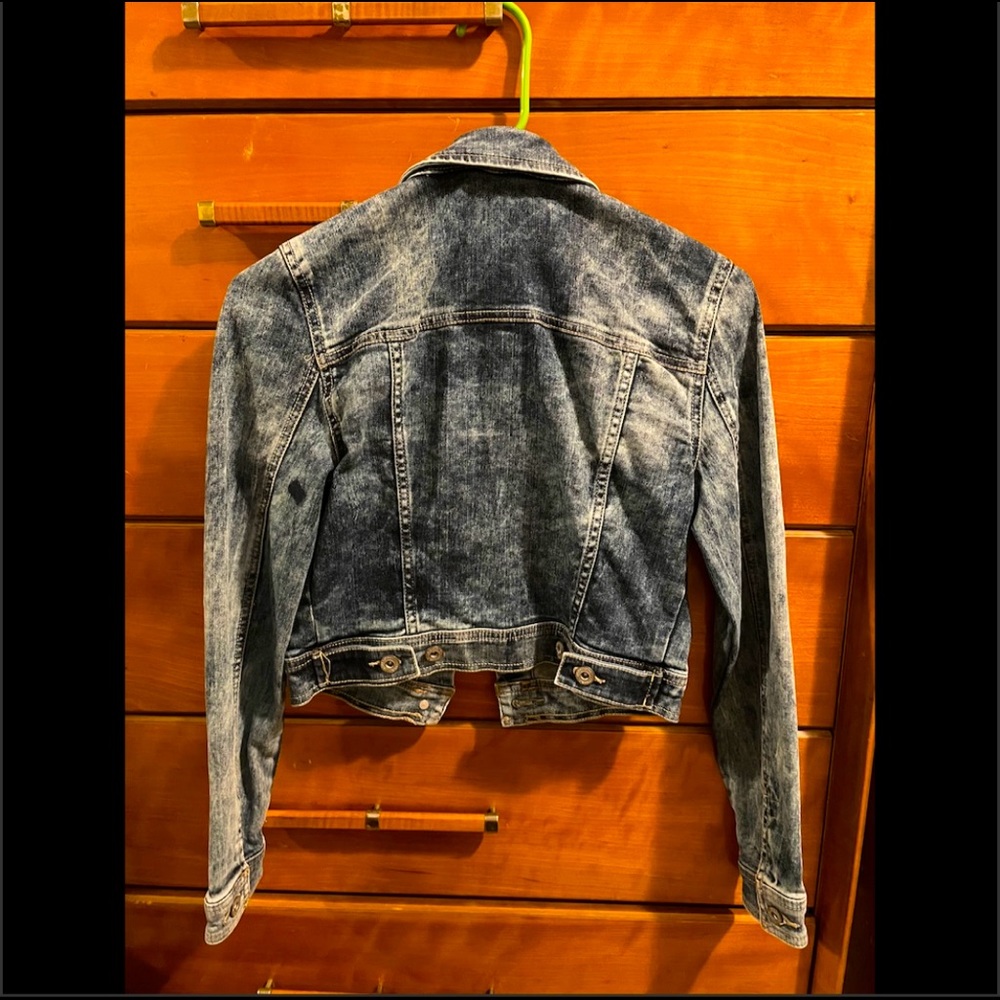Cute Jean Jacket - image 2